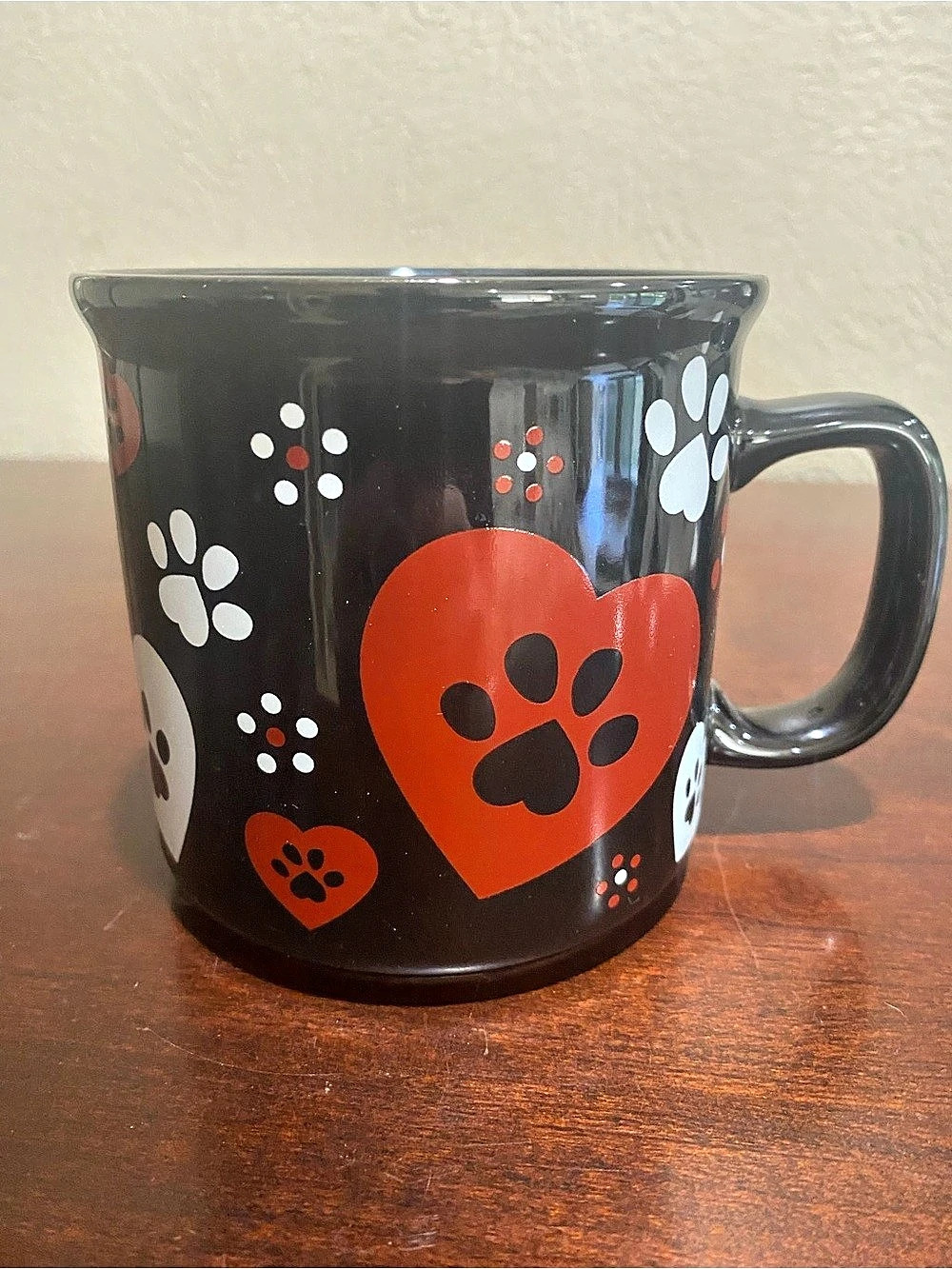 Temp-tations by Tara,, Dog Print Mug  with Hearts from the Pawfetti Collection